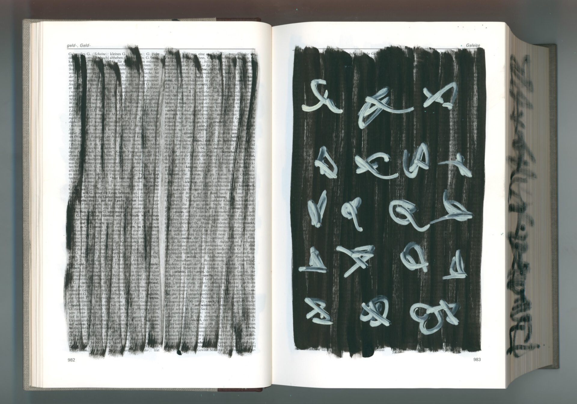 2023-08-14-11-10-13-01